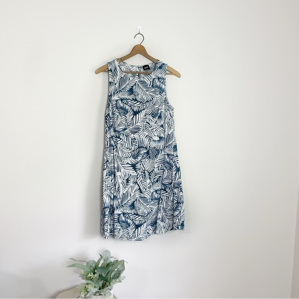 [AK] Women's Blue & White Palm Leaf Print Keyhole Linen Sleeveless Dress